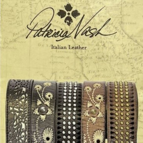 Black ITALIAN leather biker STRAP guitar purse bag crossbody Patricia Nash cream - Picture 7 of 8